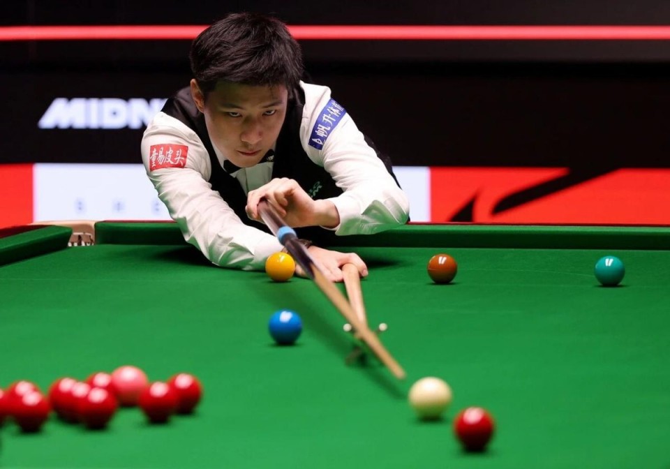 将于明日正 将于明日正