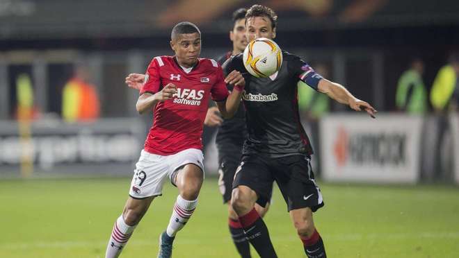 相比之下 相比之下